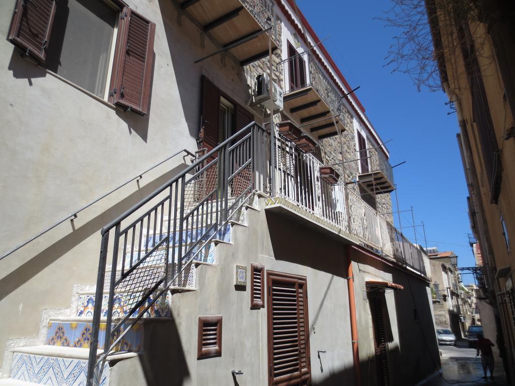 Aurora Bed And Breakfast Santo Stefano di Camastra Esterno foto