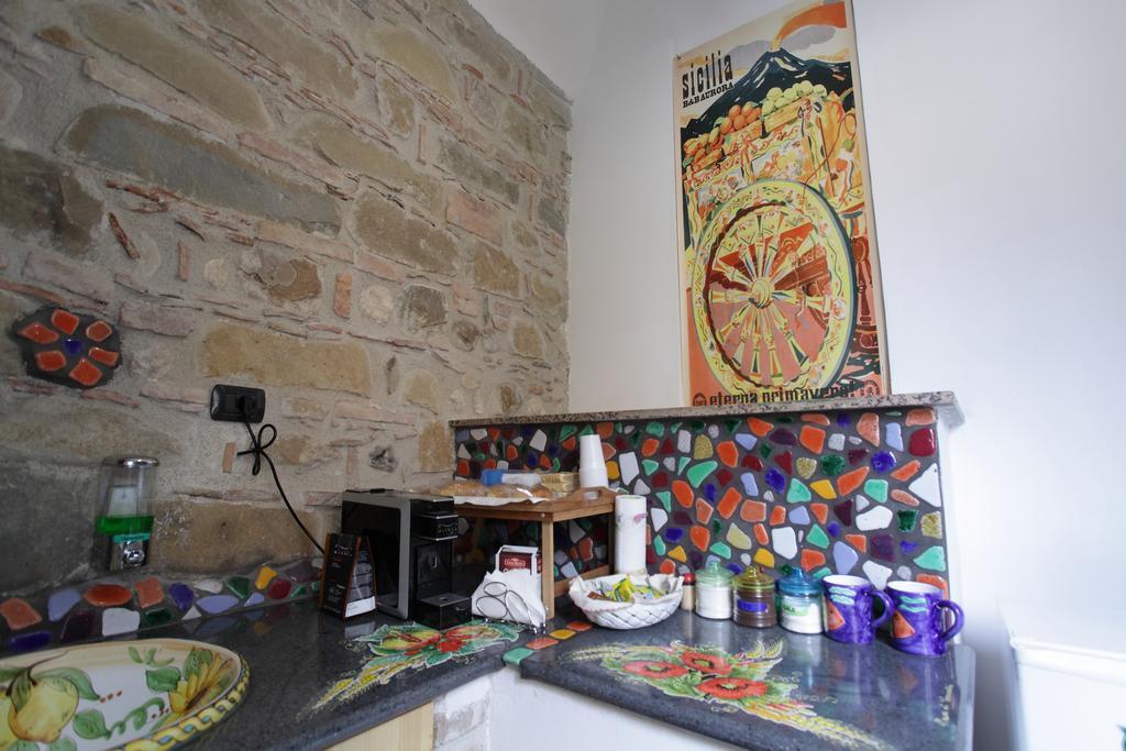 Aurora Bed And Breakfast Santo Stefano di Camastra Esterno foto